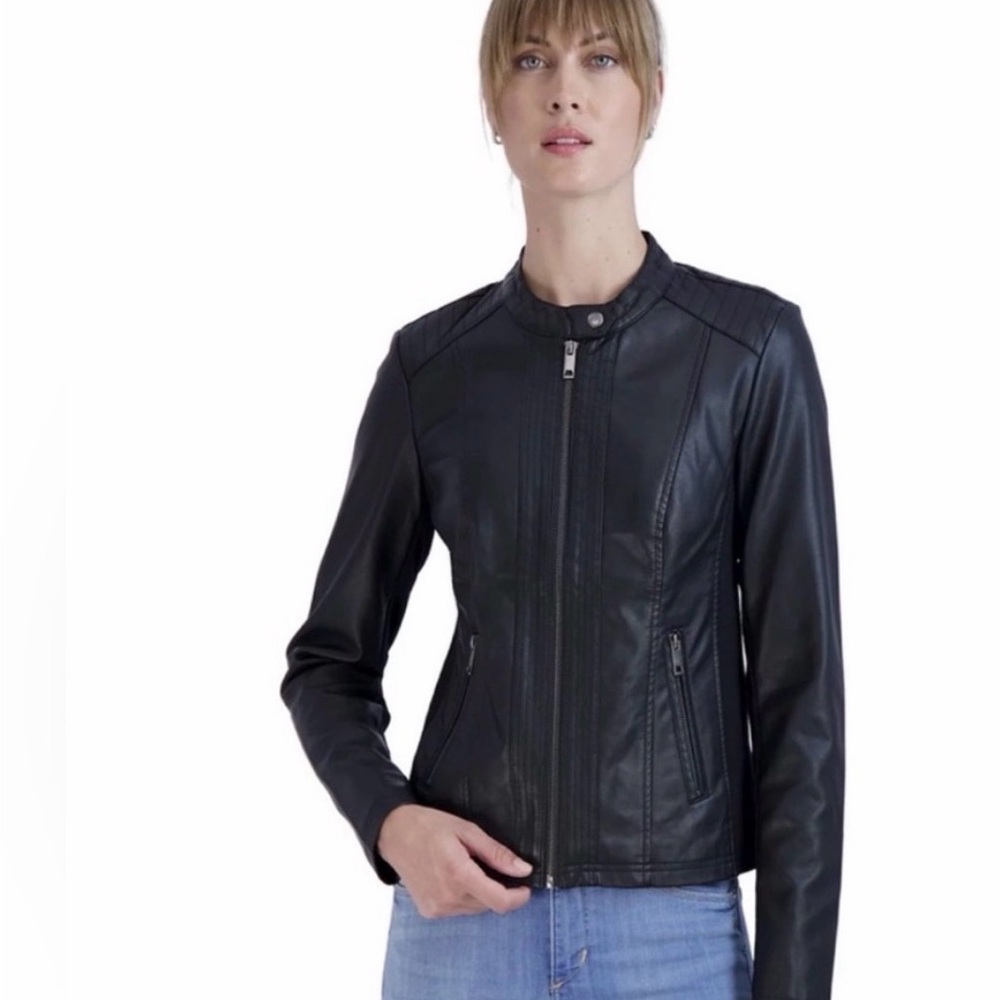 Sebby Collection Women's Black Faux Leather Moto Jacket in medium